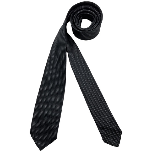 JOHN VARVATOS UNTIPPED Black Geometric Silk LUXURY Slim Tie HANDMADE ITALY - Picture 1 of 4